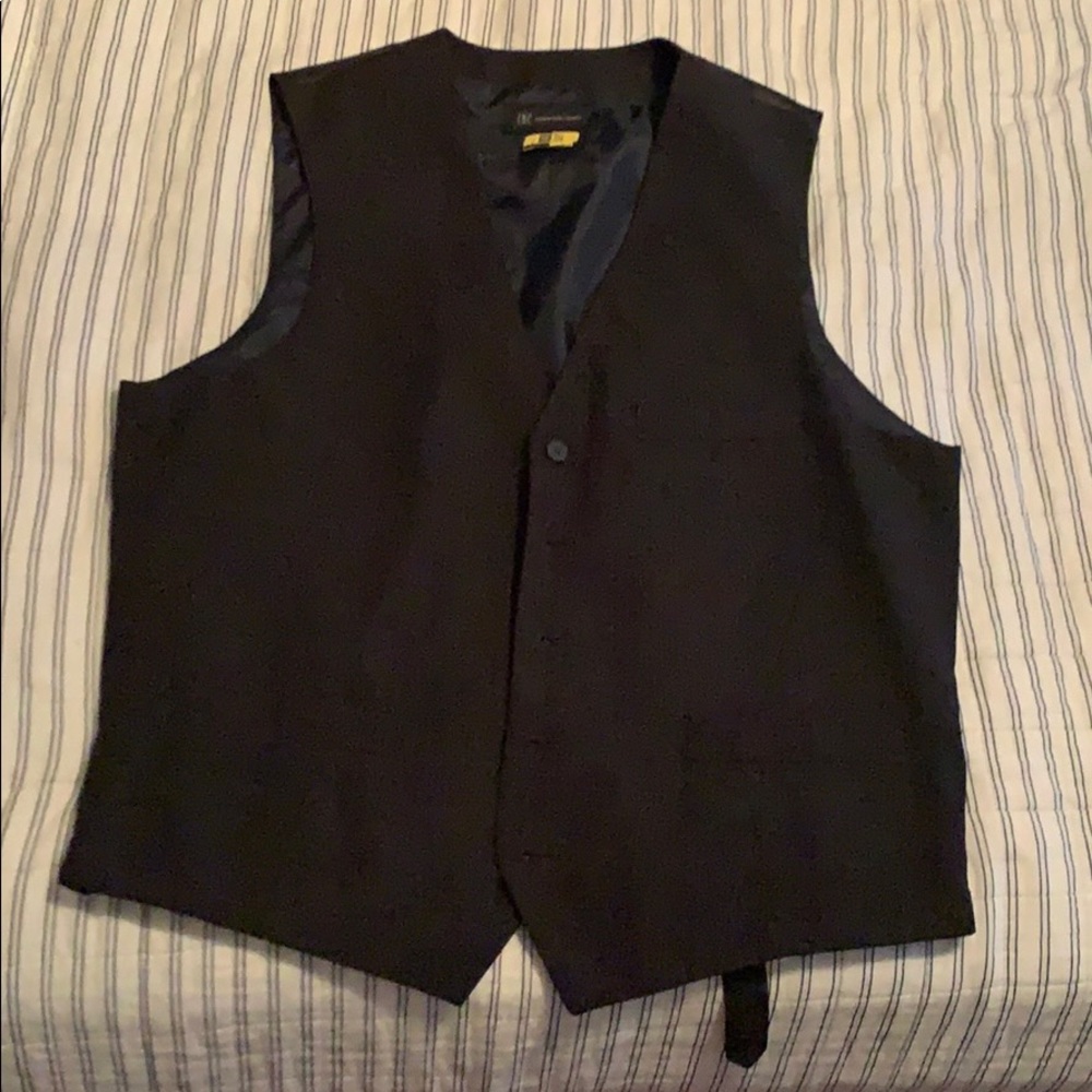 INC BLACK VEST. SIZE M.